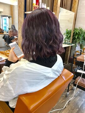 リリー シブヤ(Lilly shibuya) 【Lilly渋谷】ラベージュ×波ウェーブボブ