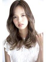 ビューティーアンドケアカロン(Beauty and Care CALON)&nbsp;ブルージュの色合いに煌めき甘く可愛いグラデーションスタイル