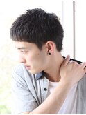 １分スタイリングの好感度ネープレス刈上げウェットスタイル