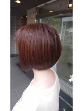 ヘア イノウエ HAIR INOUE 丸みのあるのショートボブ