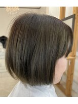 ヘアーリゼル(Hair Rizel)&nbsp;オリーブ×ショートボブ