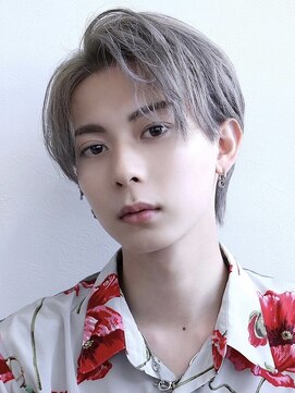 オーシャントーキョー サニー 原宿(OCEAN TOKYO Sunny) 韓国ヘアカルマパーマ韓国マッシュセンターパートシルバーウルフ