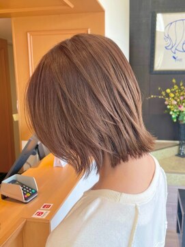 ワイボンドヘアー(Y bond hair) 似合わせカット20代30代40代50代ショートボブくびれレイヤーボブ