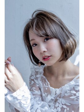 キャメル ヘアーデザイン(Camel hairdesign) 赤み消しカラー艶やかグレージュハニボブ×エアリーレイヤーボブ