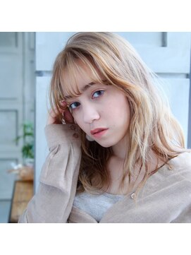 アニータバイガネイシャ(Aujua anita by ganesha) #外国人風カラー#シースルーバング#髪質改善#長浜#ブリーチ