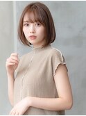切りっぱなしボブ／くびれヘア