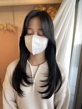 ユニ 表参道(uni) リアル韓国レイヤースタイル