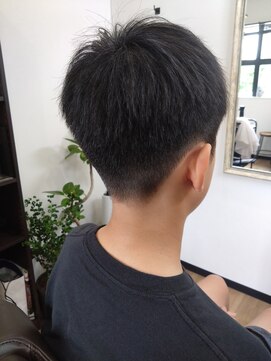 ユニ ヘアサロン イシグロ(yuni HAIRSALON ishiguro) 中学生カット