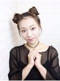 〈avant〉　ツインシニヨンのヘアアレンジ