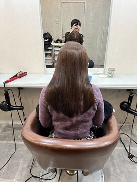 アンダーバーホワイト 広島 本通店(_WHITE) 髪質改善ストレート