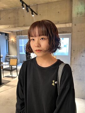 リール(rire) デザインカラーレイヤーカットウェットヘア夏オリーブベージュ