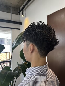 イッヒ 茅ヶ崎(IHHI) ニュアンスパーマカット