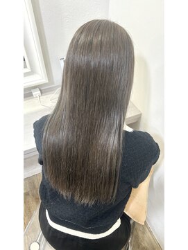 イオエ(ioe) 黒髪/ボブルフ/ネビージュ/小顔/ワンレン/髪質改善/グレージュ