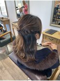 結婚式お呼ばれハーフアップ