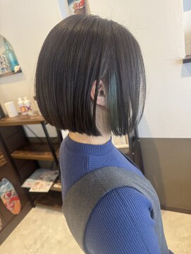 レオ(LEO) ボブ インナーカラー