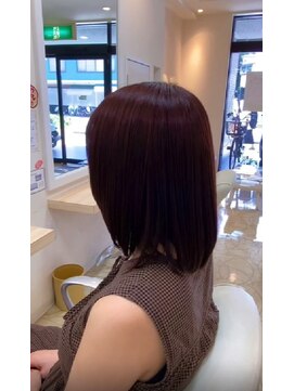 ユニティ 戸塚店 艶バイオレッド大人ミディアムボブ【ユニティ戸塚店】