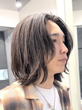 フィフス 仙台(fifth) 仙台ニュアンスパーマミディアムセンターパートウルフ毛流れ