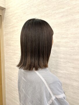 ネウィ 大分中央町店(newi) まとまり抜群☆ぷつっとラインのナチュラル切りっぱなしボブ
