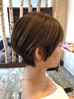 フルハウス (Full house HAIR DESIGN)&nbsp;ステップボーンカット  ハンサムショート