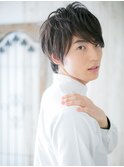 厚めバングが新鮮！黒髪スマートマッシュL