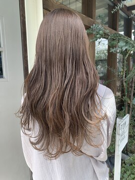 ヘアースペース トム(Hair Space TOM) くすみbeigeカラー