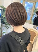 赤味なしブラウンまるみショートボブ美肌カラー