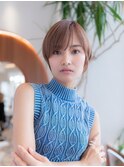 20代30代大人可愛い斜めバング小顔ショートボブシルキーベージュ