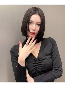 イキ 表参道(iki omotesando) ハッシュカット/フルバング/似合わせカット/レッドブラウン