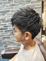 ミリオンバックス 上野(Million Bucks)&nbsp;ツーブロックショートレイヤー