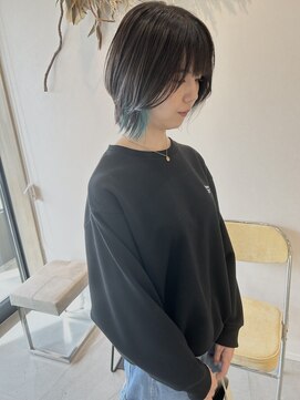 イト(itO.) イヤリングカラー　レイヤーボブ