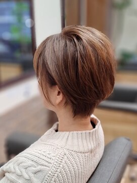 マノ マノ(Mano Mano) ショートボブ