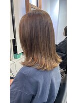 ハーツ(Heart's)&nbsp;白髪ぼかし/イメチェンヘアスタイル/前髪カタログ/ショートボブ