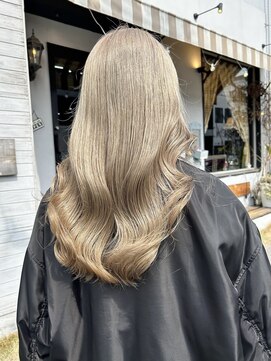 チャプター 問屋町(chapter) ケアブリーチホワイトベージュカラーレイヤーカット韓国ヘア岡山