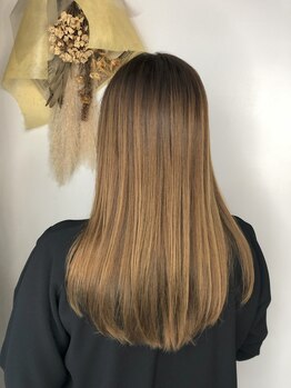 タイズ(TIES)の写真/大型店が苦手な方にオススメ♪リラックスしながらキレイになれる☆ゆったりとした空間で至福のひと時を。