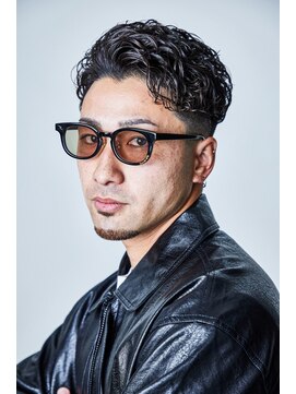 スタッグス 北千住(STUG'S) スペインカール/スパイキーショート[北千住/理容室]