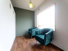 待合スペース＊