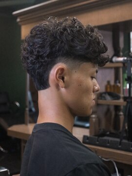 プロショップウェーブ セカンド(PRO SHOP WAVE II) スペインカール/プードルパーマ/メンズパーマ/ニュアンスパーマ