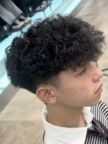 フィフスパーク(fifth PARK)&nbsp;渋谷スペインカールラルフカール刈り上げ高めツーブロックメンズ