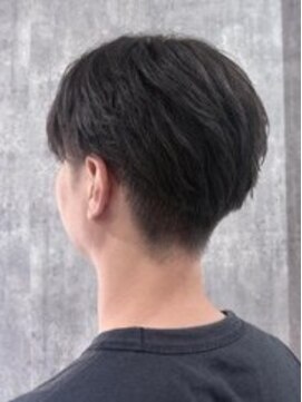 アルファ(alpha) サーフカール/フェザーパーマ/ブルーブラック/刈り上げセンター