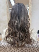 ヘアー デザイナーズ クルー ドルフィン(HAIR DESIGNERS CREW dolphin) コントラストダブルハイライト