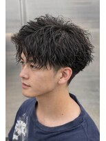 ウィールールピヴォクロス(WE RULE pivot cross)&nbsp;メンズ/カルマパーマ/アップバング/刈り上げ/毛流れ/無造作