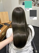 エムプラス センター北(M.plus)&nbsp;透明感たっぷりミントグレージュ