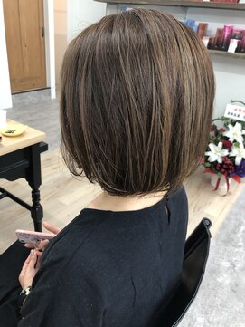 アルモ ヘア フア 東静岡(ALMO hair HUA) 【ALMO】ハイライトナチュラルボブ