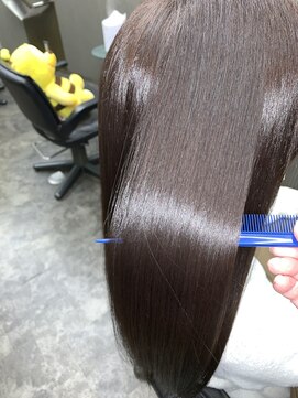 ウェービーポーズ美容室 美髪チャージモイスチャートリートメント