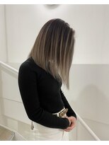 タオ 河原町(Tao) "ボブとホワイトバレイヤージュ"