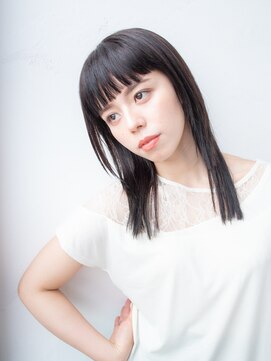 アデリタ(Adelita) ハイレイヤースタイル