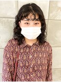 ミディアムパーマ　スパイラルパーマ　くるくる　黒髪パーマ