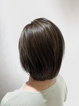 リア(Li'a by neolive) ハイライト　グレージュ