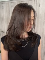 ヨロ 小岩(YOLO) ハイライトショートヘアダブルカラーイルミナカラーオージュア