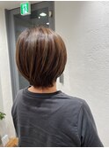 【ゲストフォト】大人女子白髪ぼかしハイライトショート